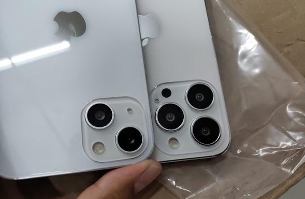 项城苹果手机维修分享iPhone 13‌机模长什么样 
