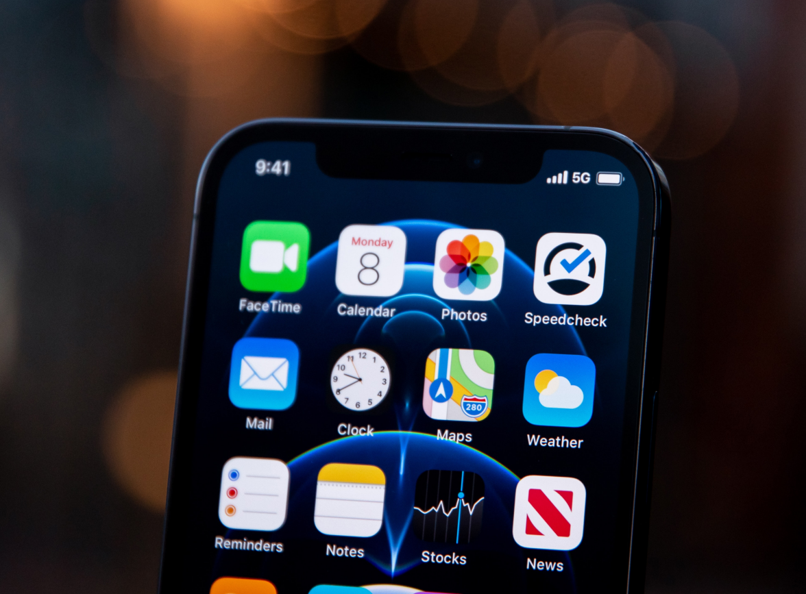 项城苹果手机维修分享为什么 iPhone 12 在冬季会自动关机 